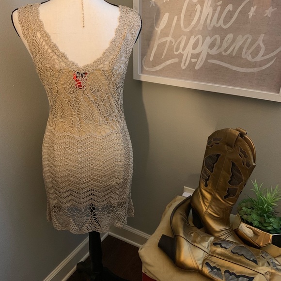 V Christina Boho Crochet Bodycon Mini Dress - Picture 2 of 8